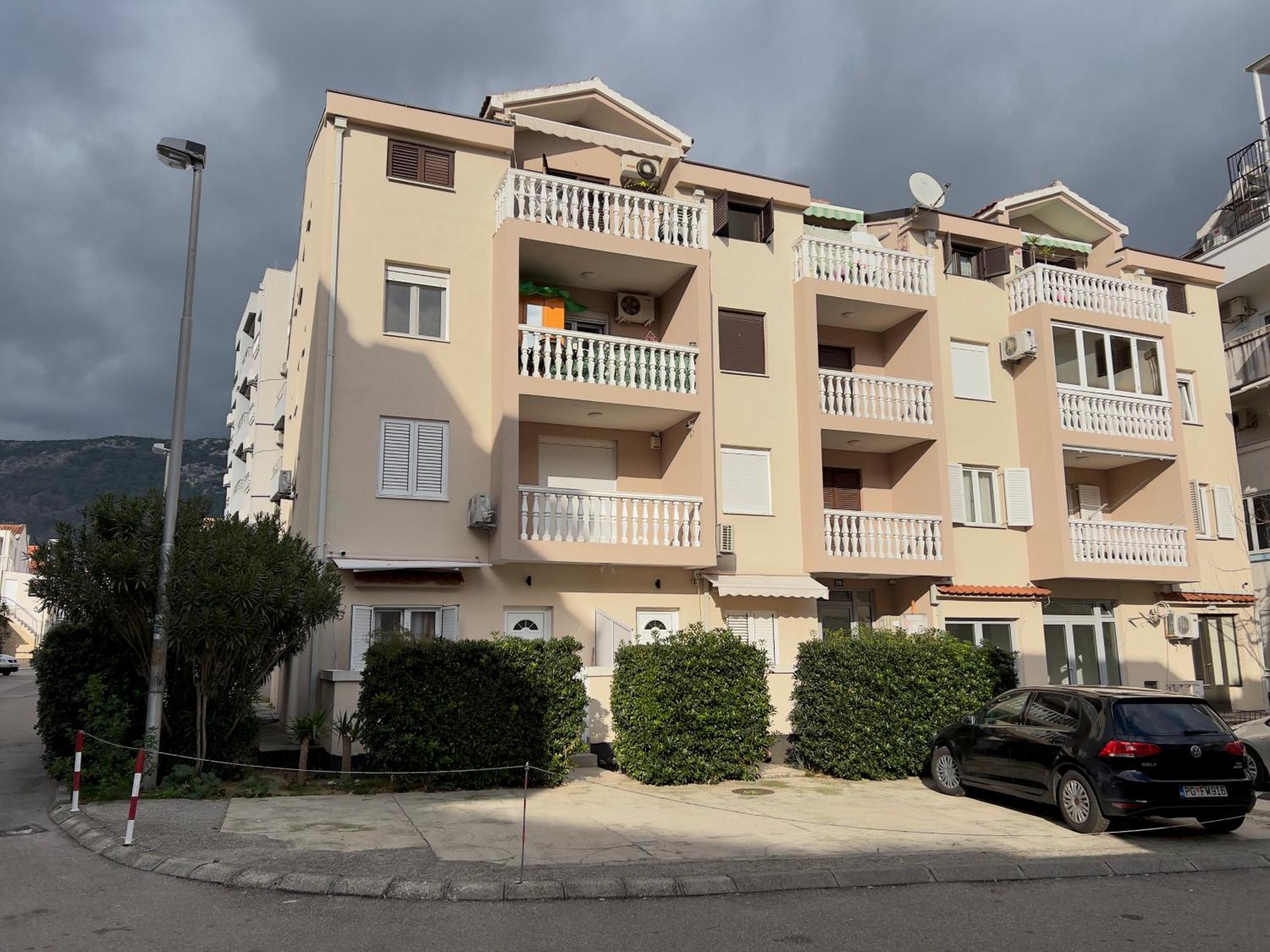 Casa Apartments, One-Bedroom Apartment Budva Dış mekan fotoğraf